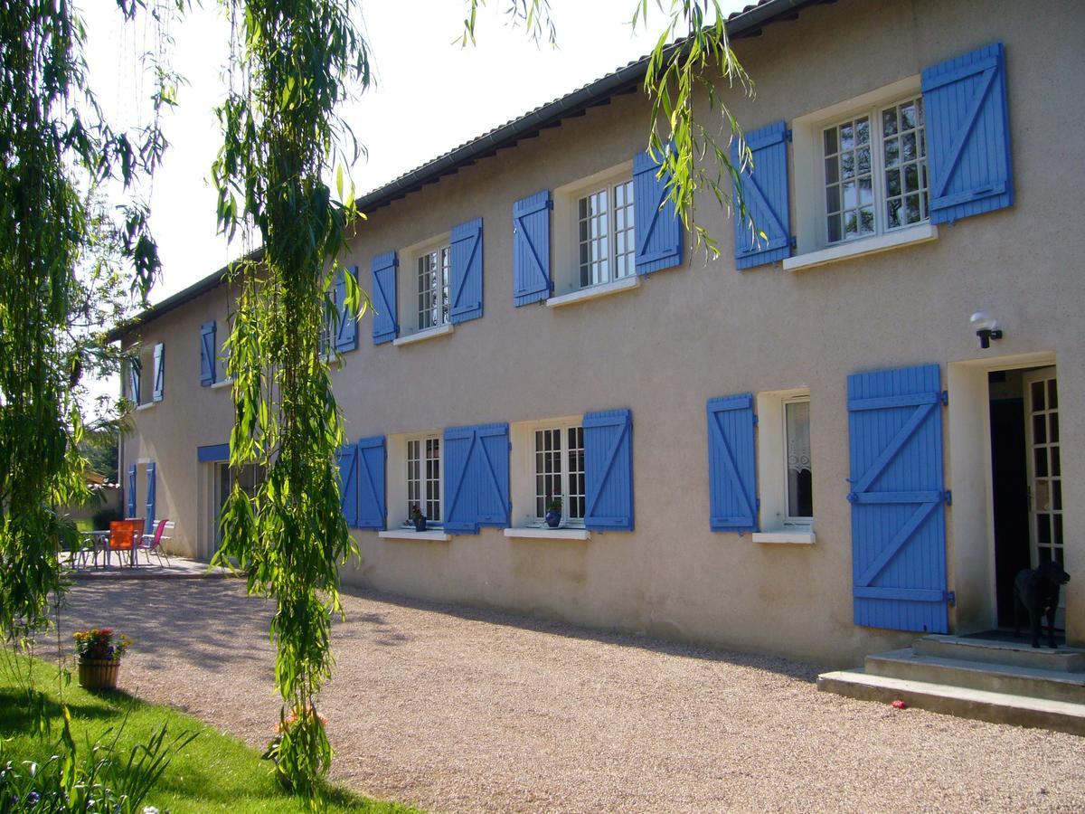 Le Relais Du Grand Logis Bed and Breakfast Civrieux Εξωτερικό φωτογραφία